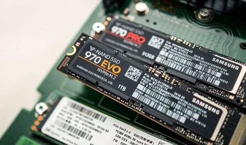 SSD NVMe varios
