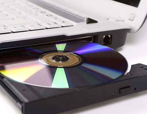 Necesitas en pleno 2023 un lector de DVD en tu ordenador?
