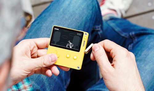 consola manivela playdate