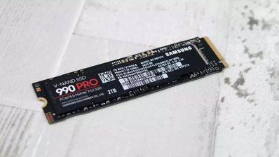 Samsung 990 pro