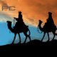 Silueta de los tres Reyes Magos con el logo de PC Componentes