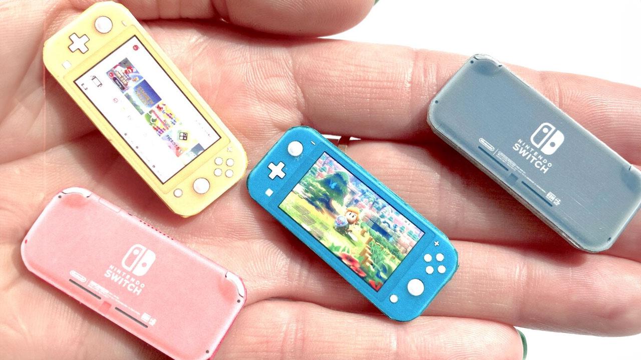 Nintendo Switch Mini.