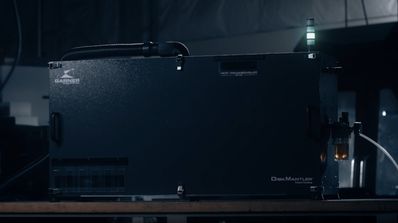 Máquina destruye discos duros