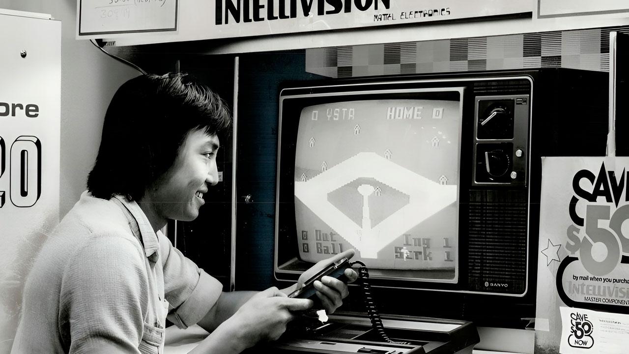 Atari compra Intellivision.