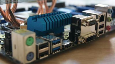 Puertos USB PC mínimo