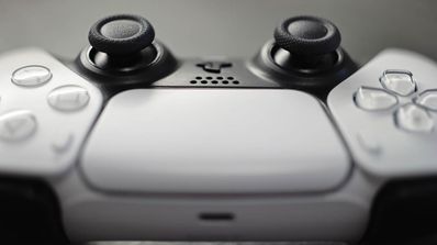 Mando PS5 cerca