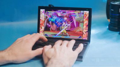 Lenovo Legion Go Clam