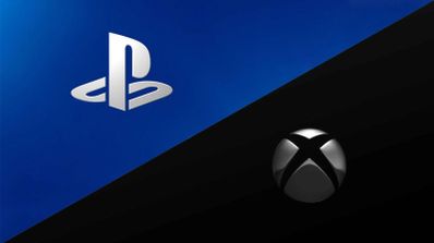 Logos de PlayStation y Xbox con una división diagonal