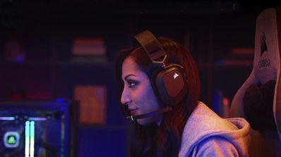 Auriculares HS80 RGB Wireless