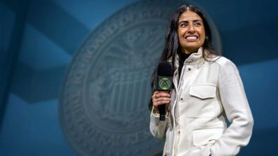 Asha Sharma EEUU