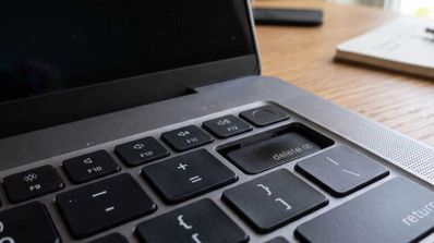 MacBook M5 Max