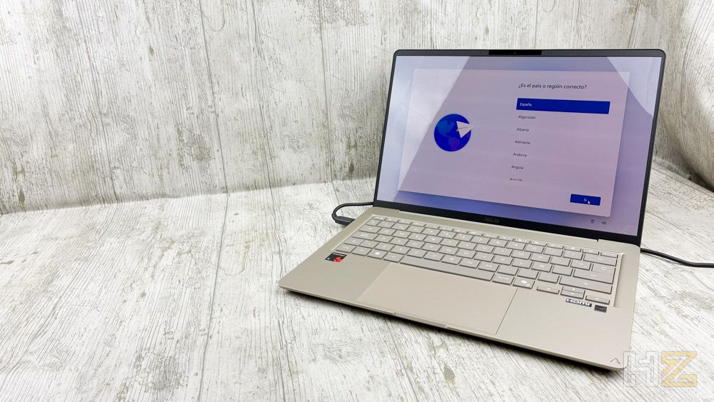 ASUS Zenbook 14 2026