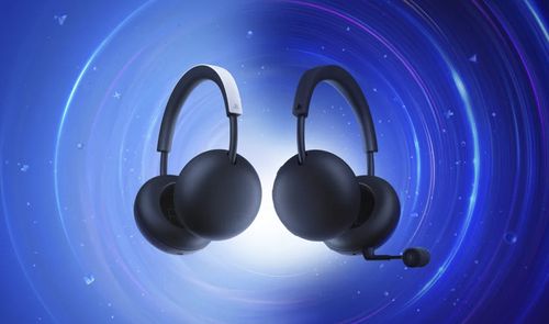 Pareja de auriculares Sony Pulse enfrentados sobre un fondo azul con efectos de luz circulares.