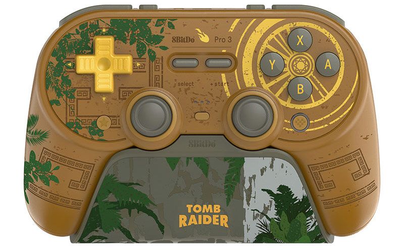 Mando 8bitdo personalizado con motivos de Tomb Raider sobre fondo blanco.