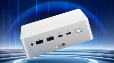 Panel frontal de un mini PC ASUS blanco con puertos USB, USB-C y botón de encendido sobre un fondo azul tecnológico.