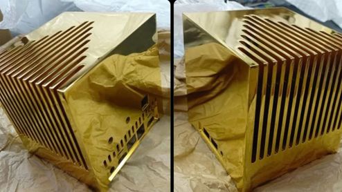 Mini PC de Oro