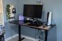 Rainbow Desk con equipo de trabajo y gaming