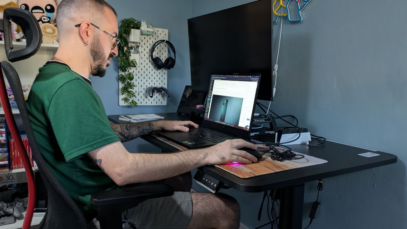 Trabajando en el Rainbow Desk de Maidesite