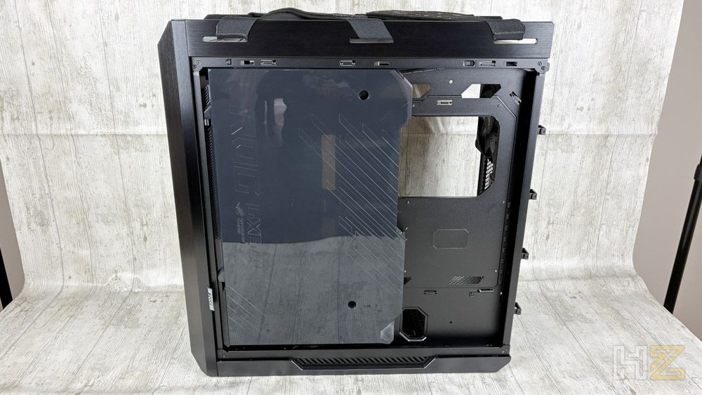 ASUS ROG Strix Heliox II