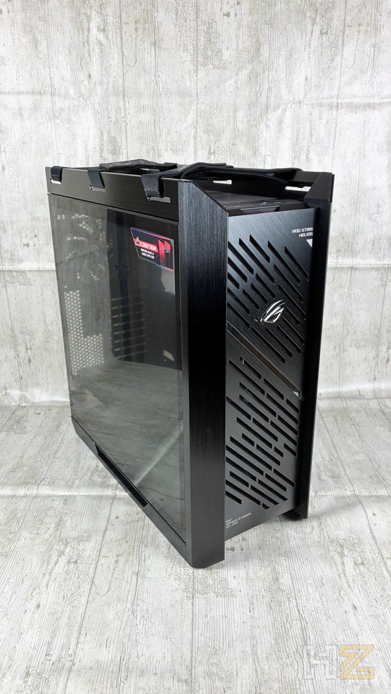 ASUS ROG Strix Heliox II
