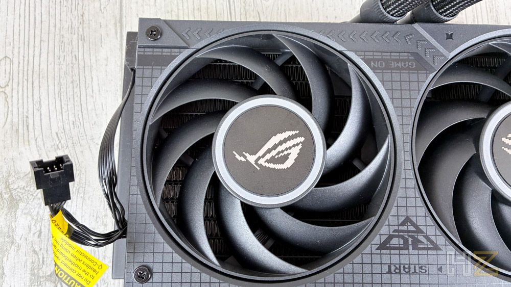 ASUS ROG Strix SLC IV 360 ARGB LCD