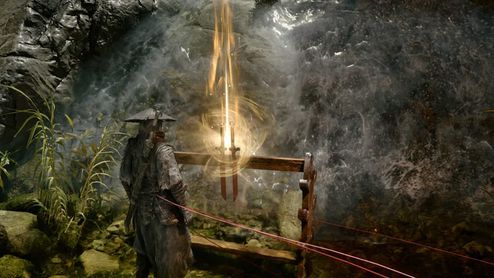 Protagonista de Phantom Blade Zero frente a un altar con espadas y efectos de luz en una cueva.