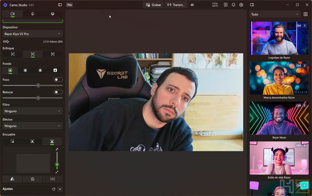 Interfaz del software Camo Studio con el menú de ajustes de la cámara Razer Kiyo V2 Pro.