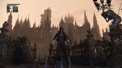 El cazador en Bloodborne frente a las torres de Yharnam con efectos de iluminación avanzados mediante RTX Remix.