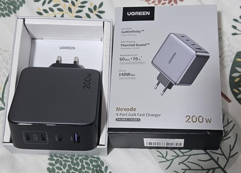 Cargador UGREEN