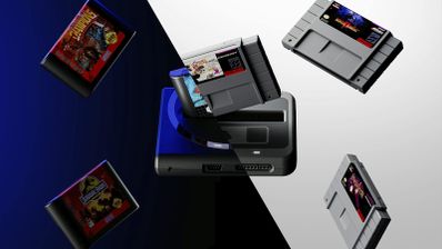 Consolas con tecnología FPGA rodeada de cartuchos de juegos clásicos de 16 bits en un entorno dividido en azul y blanco.