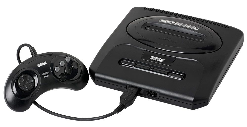 Consola Sega Mega Drive con mando de tres botones sobre fondo blanco.