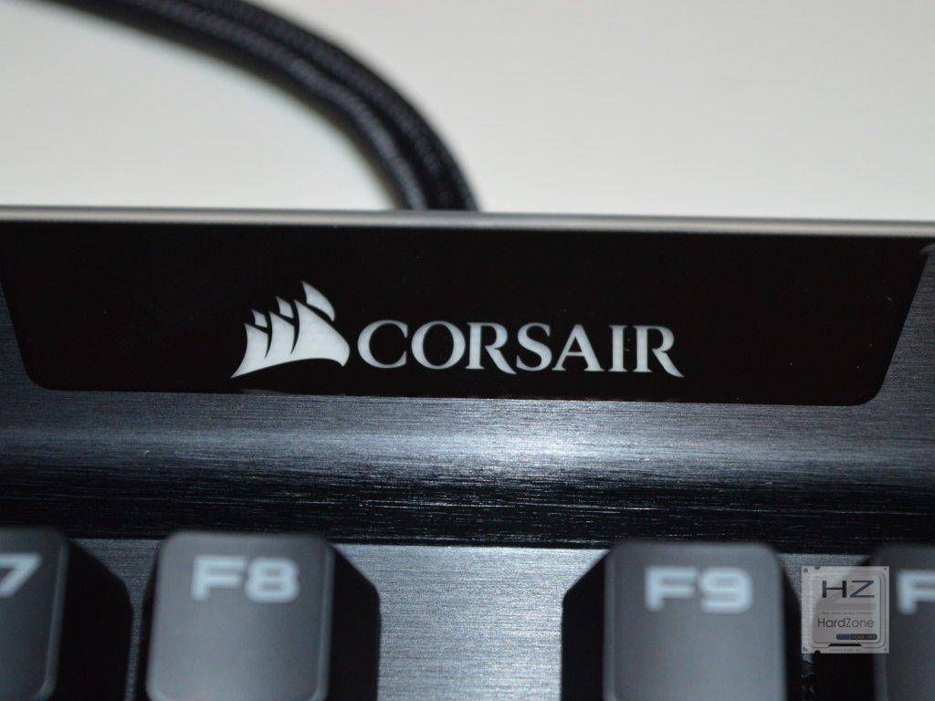 Teclado gamer Corsair Rapidfire K70 QWERTY Cherry MX Speed español España  color negro con luz RGB