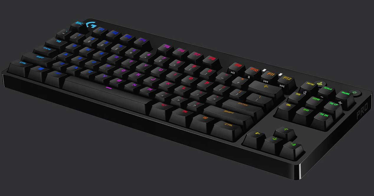pro-x-keyboard-gallery-3.png.imgw.1384